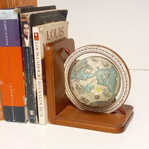 Two ELWECO Earth Globe Book Ends