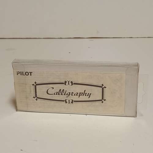 PILOT VINTAGE CALIGRAPHY SET - SEALED