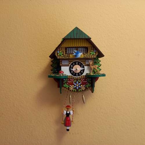 ENGSTLER GERMAN CUCKOO CLOCK - WORKS