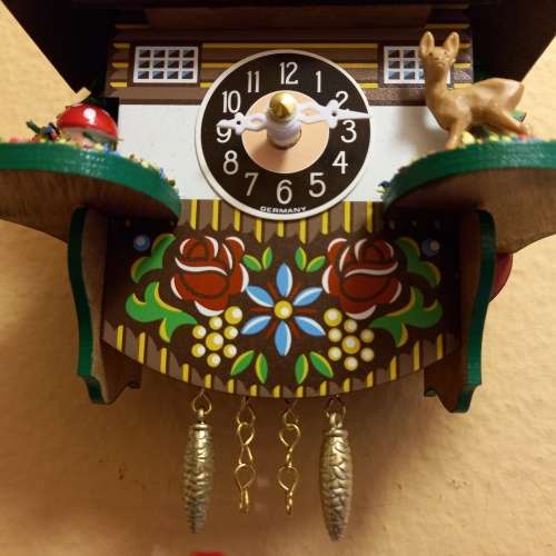 ENGSTLER GERMAN CUCKOO CLOCK - WORKS