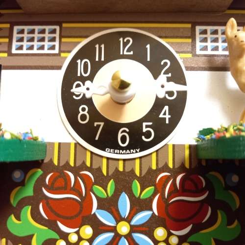 ENGSTLER GERMAN CUCKOO CLOCK - WORKS