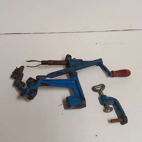 FRUCHTE HARTE NEICHE VINTAGE POTATO/FRUIT PEELER