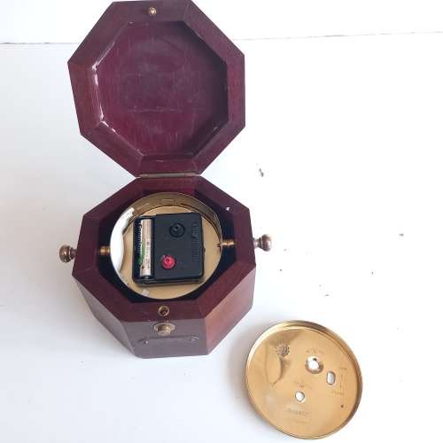 BULOVA QUARTERMASTER MARITIME CLOCK IN WOODEN CASE MODEL B7910