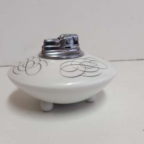 VINTAGE ROSENTHAL GERMANY - FASHIONED FOR RONSON PORCELAIN TABLE LIGHTER