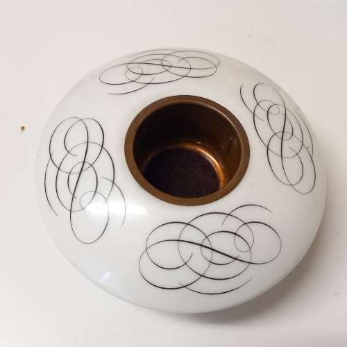 VINTAGE ROSENTHAL GERMANY - FASHIONED FOR RONSON PORCELAIN TABLE LIGHTER