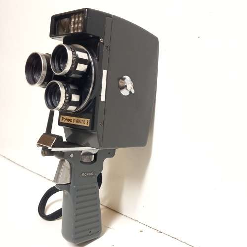 VINTAGE RONDO CINEMATIC 8 - 8MM WORKING MOVIE CAMERA WITH SEALED AFGA SUPER 8 FILM