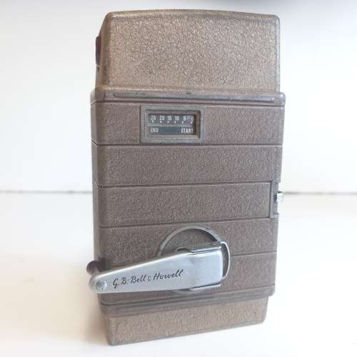 VINTAGE G.B.-BELL and HOWELL 624 8MM MOVIE CAMERA WITH KODAK FILM