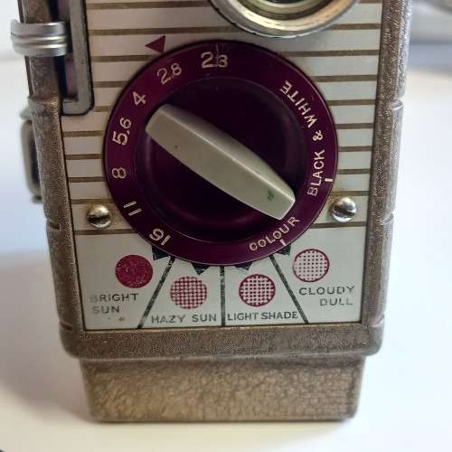 VINTAGE G.B.-BELL and HOWELL 624 8MM MOVIE CAMERA WITH KODAK FILM