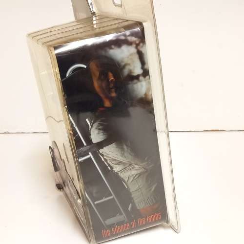 NECA CULT CLASSICS SERIES 5 HANNIBAL LECTER 7 FIGURE - SEALED