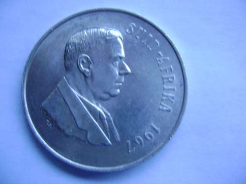 SLENDID 1967 RSA SILVER VERWOERD RAND 1 AFR.