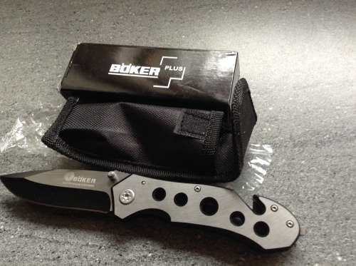 BOKER PLUS FOLDING POCKET  KNIFE. ON BLADE MADE IN SOLINGEN AND TREE BRAND ARBOLITO, BOKER.