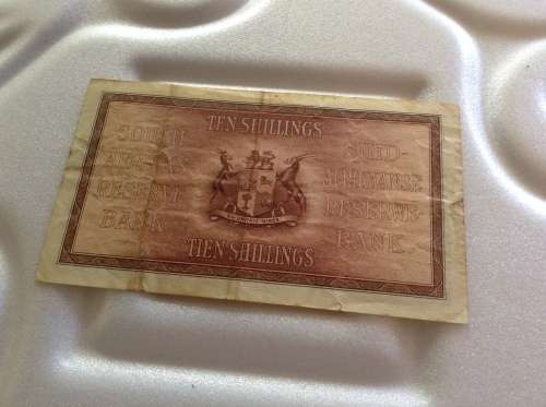 1938 J. POSTMUS 10 SHILLING BANKNOTE. ONLY ISSUE.ENG. OVER AFR.SEE DESC. VAN RIEB- AND SHIP WATERM.