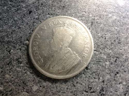 1923 SILVER UNION HALF CROWN. FIRST COINS MADE BY SAM. SILVER 11.31 GRAMS.