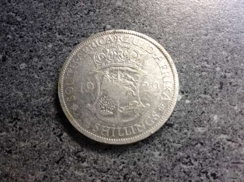 1929 SILVER UNION HALF CROWN.MINTAGE 616,548. GREAT CONDITION.
