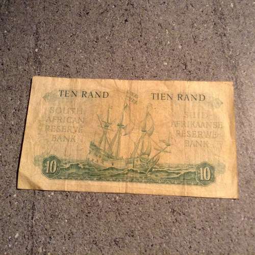 1961 MH. DE. KOCK  FIRST AND FINAL ISSUE RAND 10 BANKNOTE . GREAT NOTE.