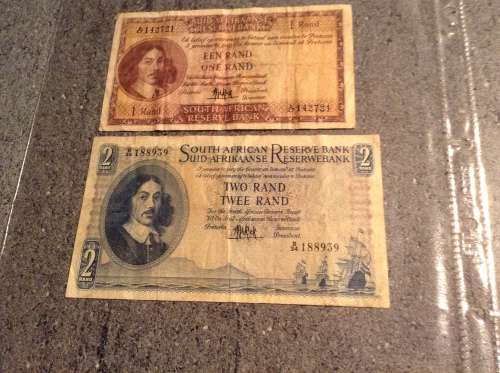 1961 MH DE KOCK ONLY ISSUE OF THE SA. RAND 1 AND  RAND 2 BANKNOTES.