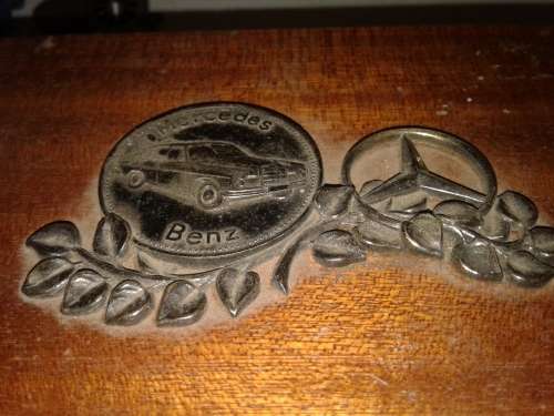 X-RARE MERCEDES BENZ VINTAGE HAND--OUT WOODEN BOX WITH UNIQUE MERC. BADGE  MOUNTED ON BOX. DESCRIPTI