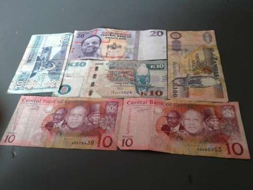 Namibia,Lesotho, Swaziland and Zambia Banknotes.One bid.