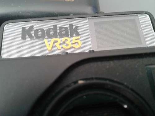 Vintage KODAK Cameras. KB10. VR35.and a KB 10.UNTESTED.BID 1 TAKING ALL.WITH POUCHES.