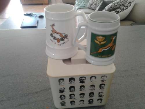 1995 Springbuck Rugby Glory.Official beer mug and 1995 Mug and Ice bucket. (player photos).