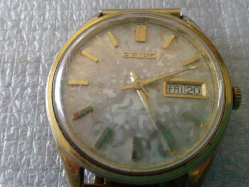 VINTAGE SEIKO GENT'S WATCH. WORKING.