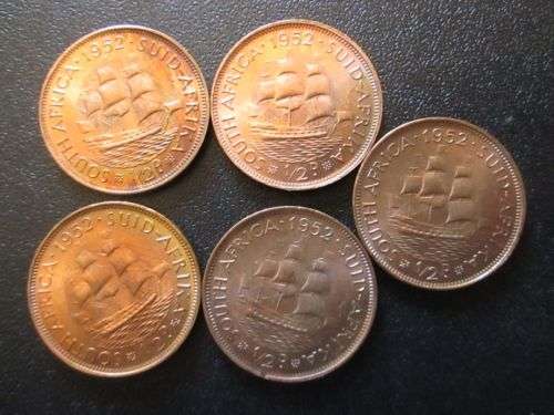 5 x 1952 Union of SA Uncirculated Half Penny (1/2D) coins, get all 5 for one bid!