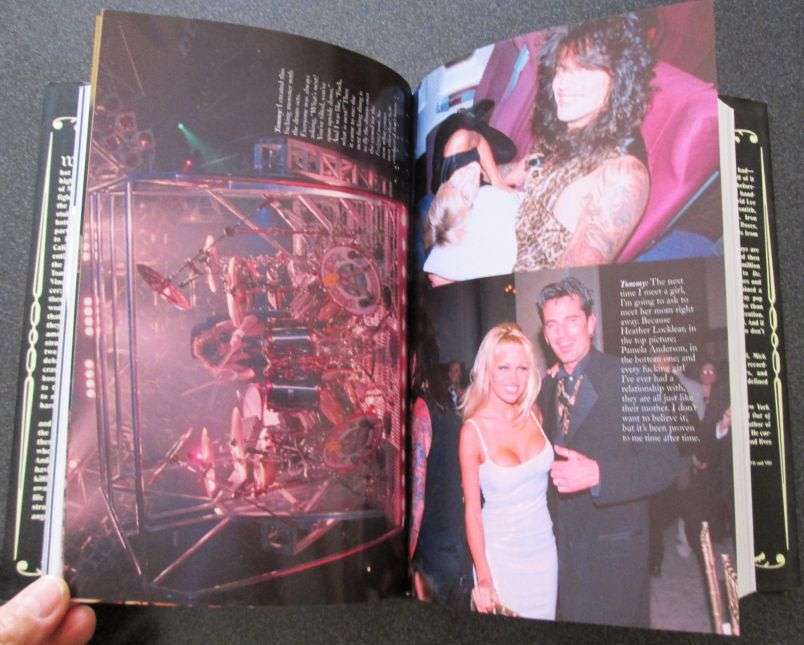 The Dirt: Confessions of the World`s Most Notorious Rock Band, Mötley Crüe
