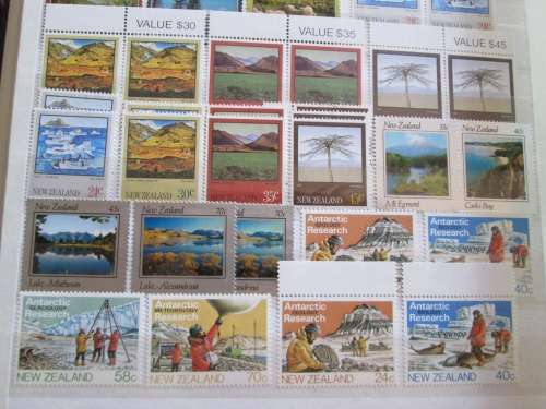 New Zealand, High end Collection 1867 - 1989, Mint and Used, Over 1300 NZ Stamps + 71 Tokelau Stamps