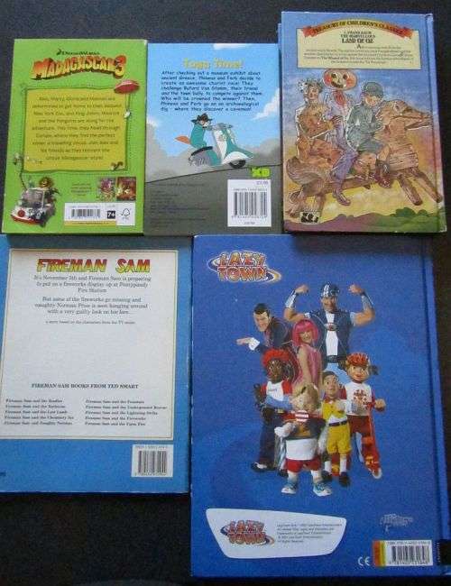 LAUGH OUT LOUD Adventure Stories, 7 - 9 Years Old, 5 Books Set