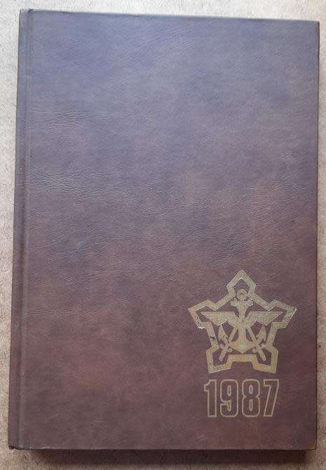1987 The South African Defence Force Yearbook