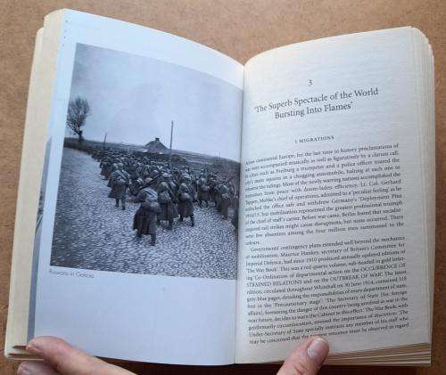 Catastrophe Europe Goes to War 1914 by Max Hastings