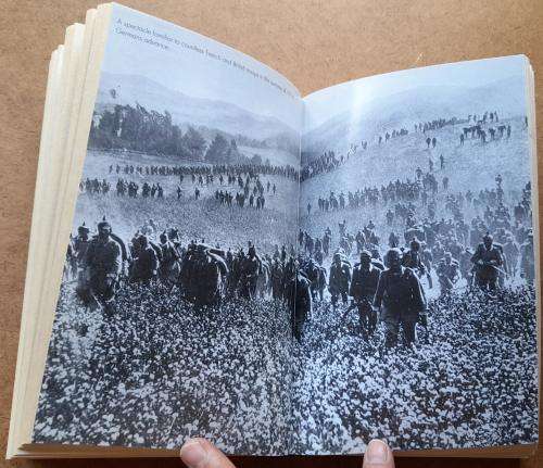 Catastrophe Europe Goes to War 1914 by Max Hastings