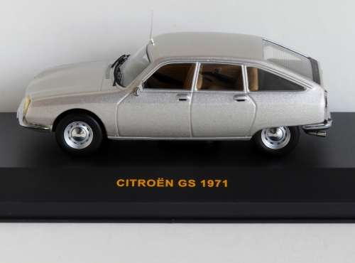Citroen GS (1971) an IXO Classic