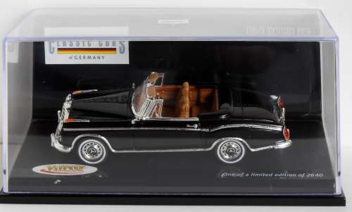 Mercedes-Benz 220SE - Classic Cars of Germany - by Vitesse