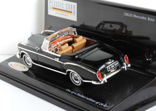 Mercedes-Benz 220SE - Classic Cars of Germany - by Vitesse