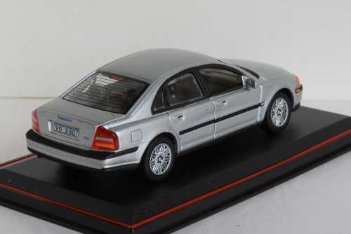 Volvo S80 by Schuco