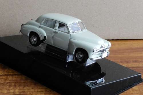 Holden FJ 1:43 by Autoart
