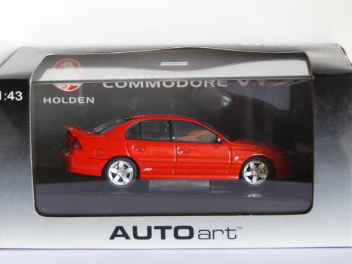 Holden Commoder VY SS 1:43 by Autoart