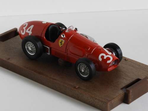 Ferrari 500 F2 Racing Car (1951-3) 1:43 by Brumm