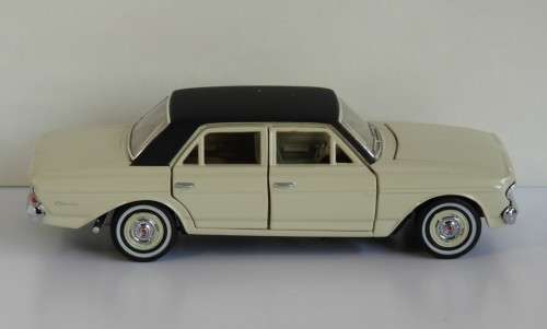 Rambler Classic 660 (1963) 1:43  - Franklin Mint Ckassic cares of the sixties