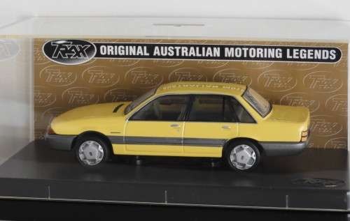 Holden VL Commodore Berlina Sedan (1986) 1:43 TRAX Original Australian Motoring Legends