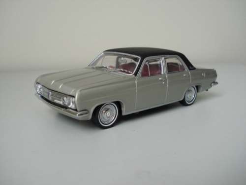 Holden HR Premier Sedan (1966) 1:43 TRAX "The Originals" Series