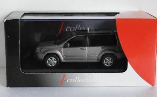 Nissan X-Trail G7 Taxi Parisiene (2003)  1:43  from J-collection - Excat Scale Models