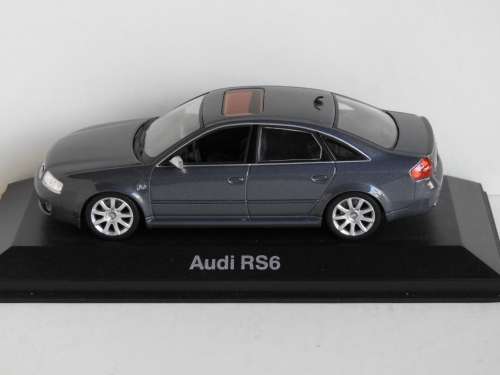 Audi RS6 1:43 by Minichamps. Display base stand only.