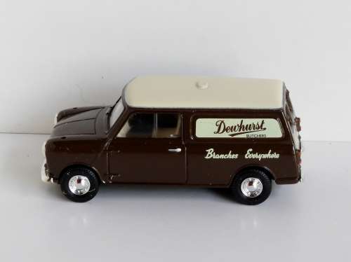 Austin 7 Mini Van 1:43 "Dewhurst The Butcher" Vanguards Classic CVs  of 50's and 60's