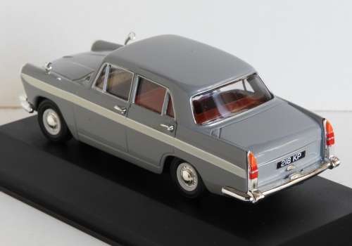 Austin Cambridge 1:43 Vanguards BMC Collection