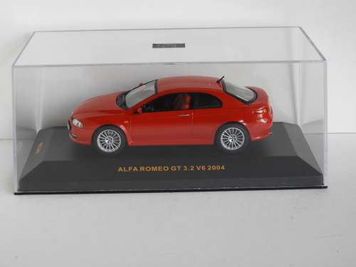Alfa Romeo GT 3.2 V6 (2004) by IXO - Modern Series