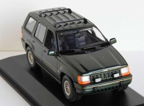 Jeep Grand Cherokee (1999) - Minichamps - 1:43