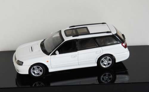 Subaru Legacy GTB (1999) 1:43 AUTOart