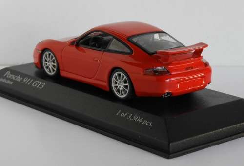 Porsche 911 GT3 (2003) 1:43 Minichamps LE